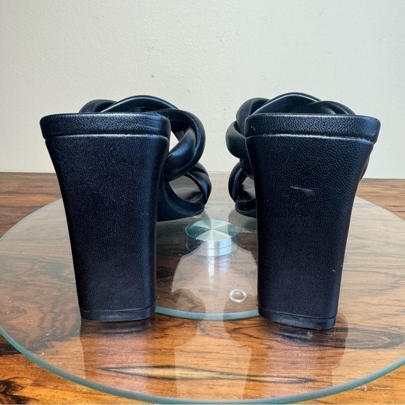 Open Edit Remmy Twist Sandal in black - Picture 10 of 14